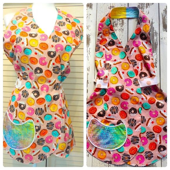 NEW Mother AND Daughter Donut Apron SET 2 APRONS! - Picture 1 of 8